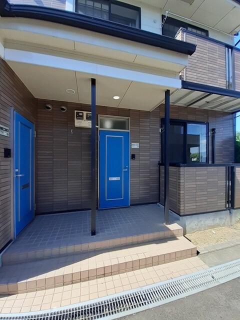 物件外観写真2　(その他共有部分)