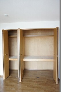 物件内観写真11　(収納)