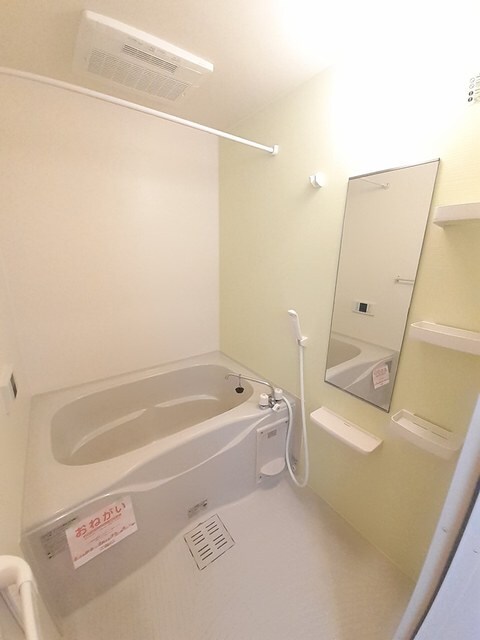 物件内観写真5　(バス／シャワールーム等)