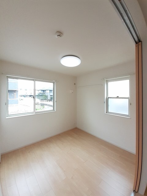 物件内観写真9　(その他部屋・スペース)