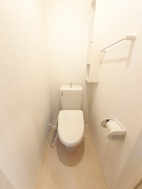 物件内観写真7　(トイレ)