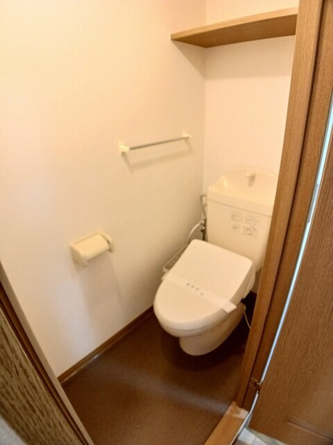 物件内観写真7　(トイレ)