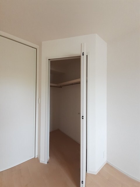物件内観写真10　(収納)