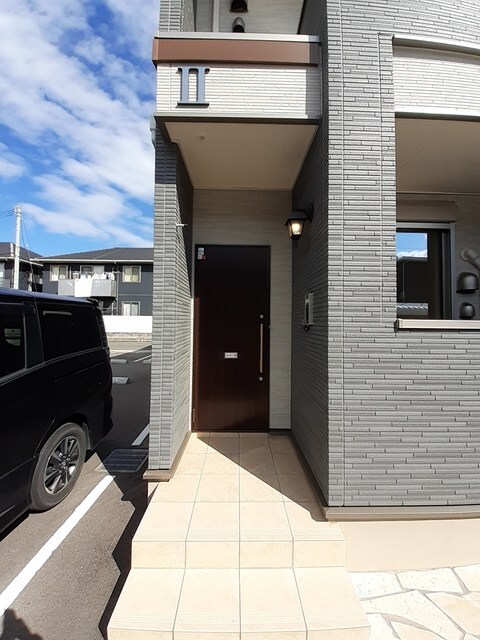 物件外観写真2　(その他共有部分)