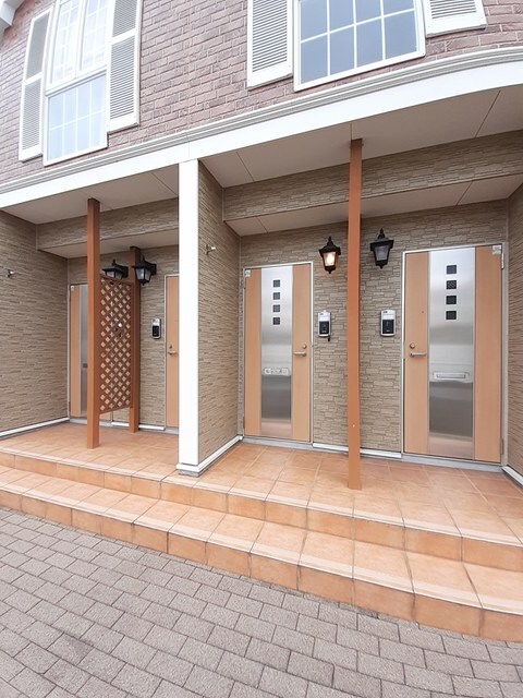 物件外観写真2　(その他共有部分)