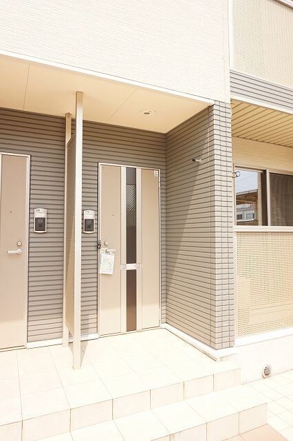 物件外観写真2　(その他共有部分)