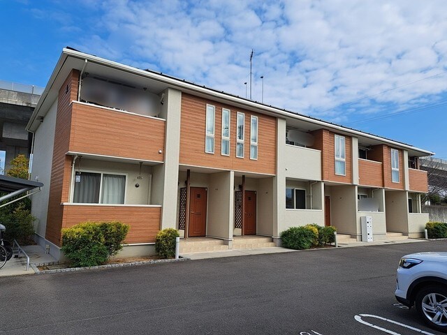 物件外観写真1　(外観写真)