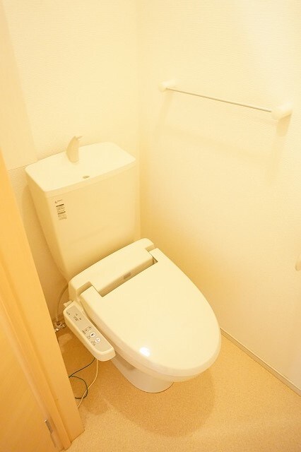 物件内観写真10　(トイレ)