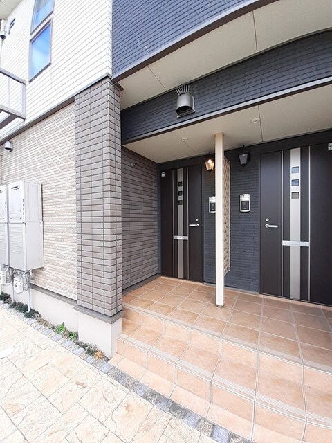 物件外観写真2　(その他共有部分)