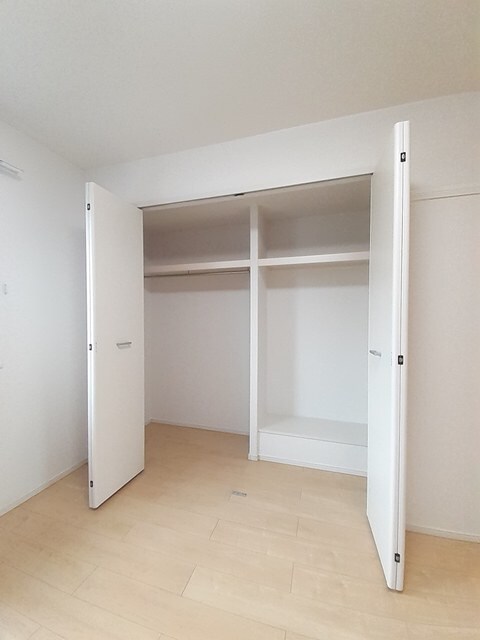 物件内観写真9　(収納)