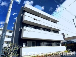 エレガンテ瓦町外観写真