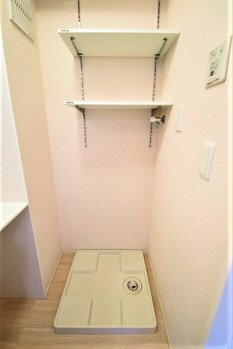 物件内観写真19　(室内洗濯機置場)