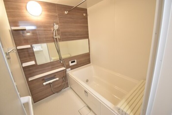 物件内観写真4　(浴室)