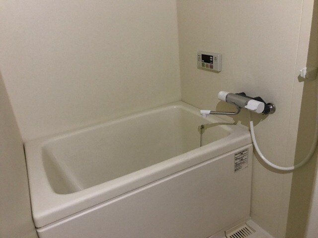 物件内観写真6　(ユニットバス)