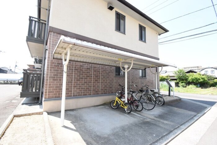 物件内観写真21　(駐輪場)