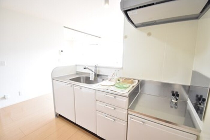 物件内観写真3　(キッチン)