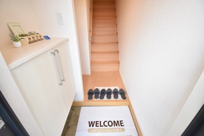 物件内観写真20　(玄関)