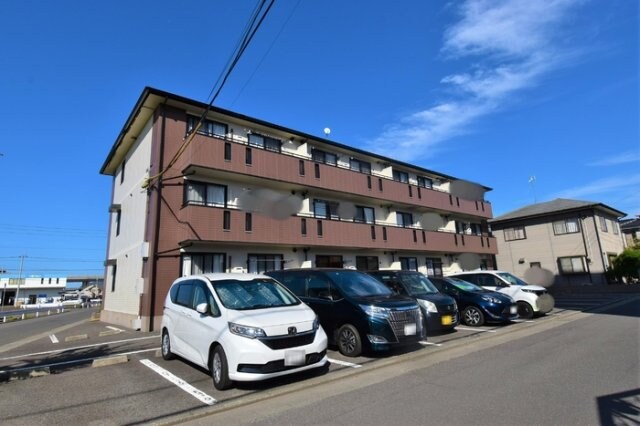 物件外観写真1　(建物外観)