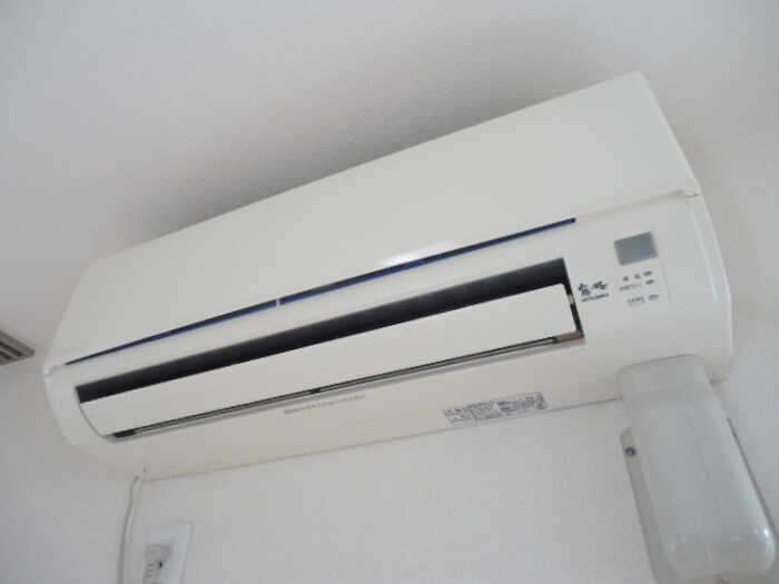 物件内観写真12　(エアコン（LDK設置）)