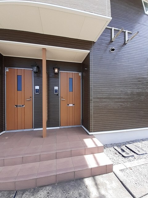 物件外観写真2　(その他共有部分)