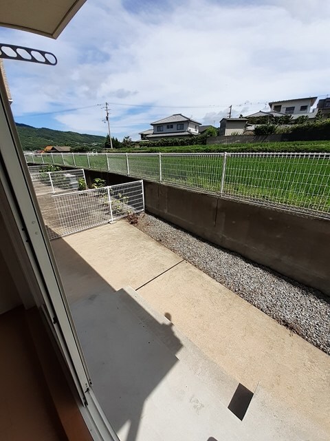 物件内観写真14　(庭)