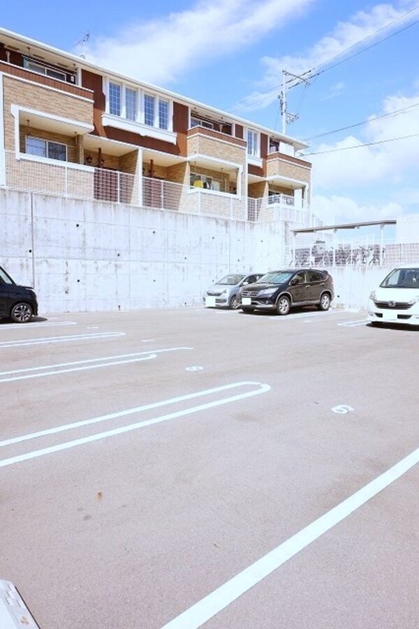 駐車場(駐車場)