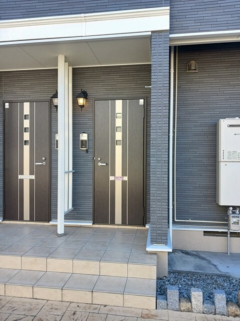 物件外観写真2　(その他共有部分)