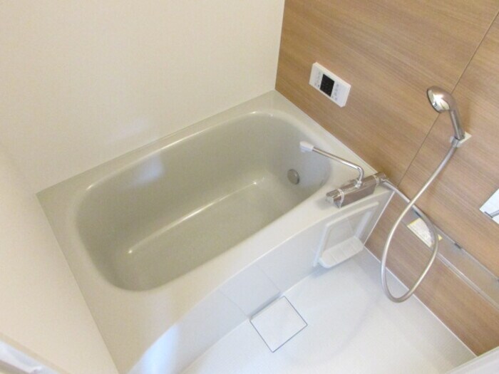 物件内観写真7　(浴室)