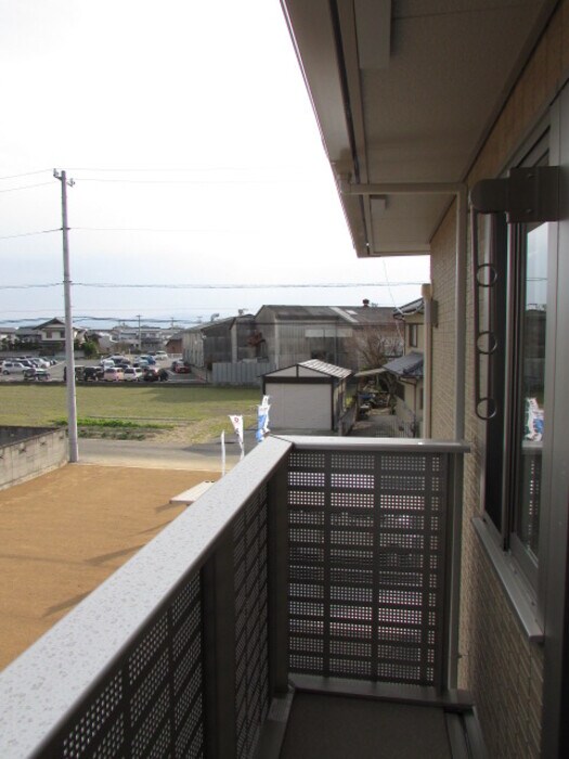 物件内観写真16　(庭（専用庭）)