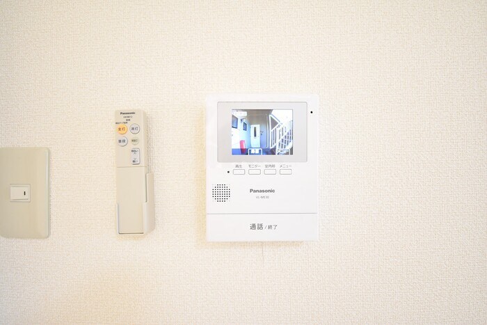 物件内観写真10　(モニタ付インターホン)