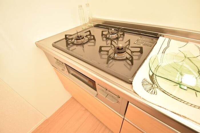 物件内観写真12　(システムキッチン)