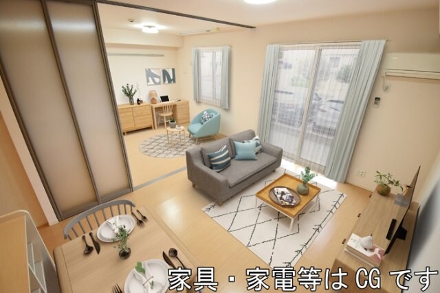 物件内観写真2　(居室・リビング)