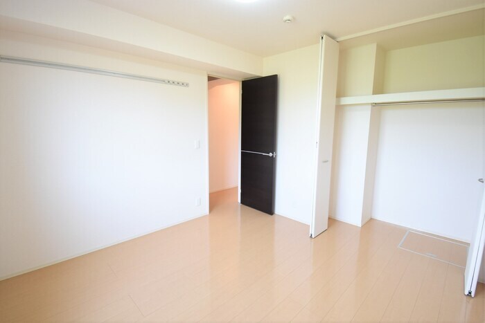 物件内観写真7　(洋室６．１帖)