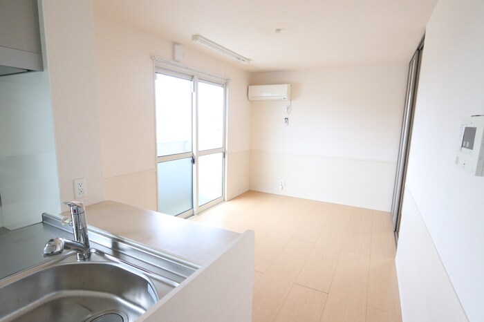 物件内観写真12　(LDK10.4帖)