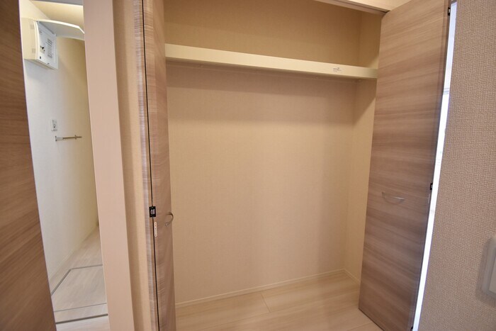 物件内観写真17　(クローゼット)