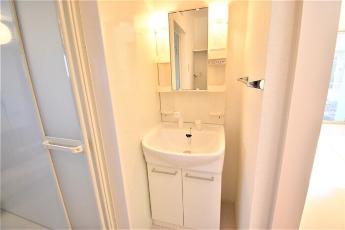 物件内観写真7　(洗髪洗面化粧台)