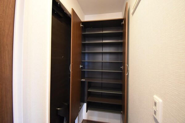 収納(シューズボックス（トールタイプ）)
