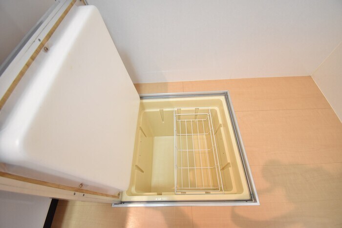 収納(床下収納)