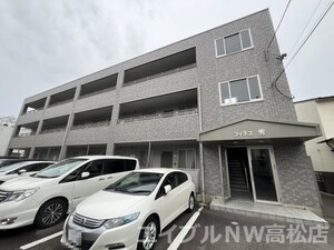 フィネス秀外観写真