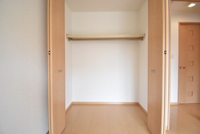 物件内観写真17　(クローゼット)