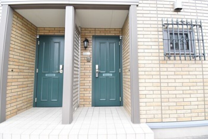 物件内観写真21　(玄関)