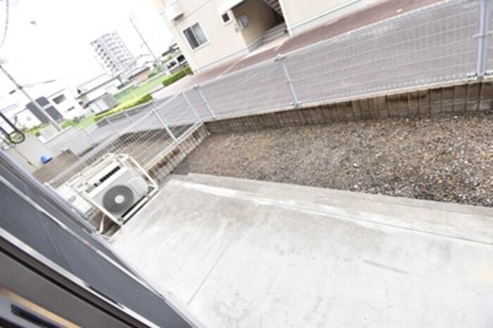 物件内観写真29　(専用庭)