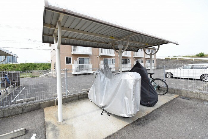 物件内観写真21　(駐輪場)