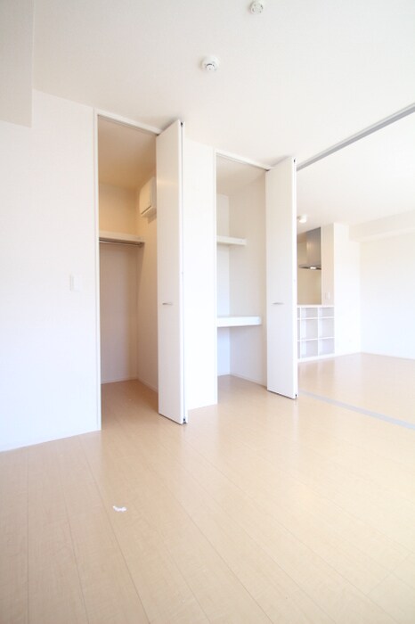 物件内観写真5　(南洋室４．５帖)