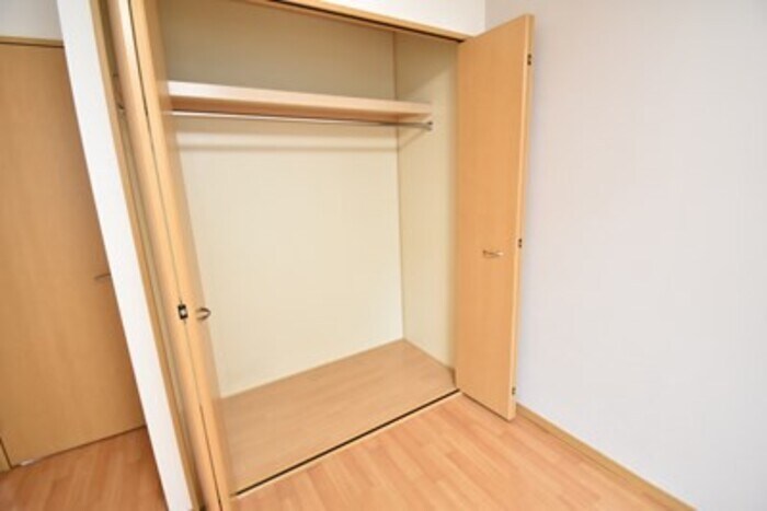 物件内観写真22　(クローゼット（南東洋室）)