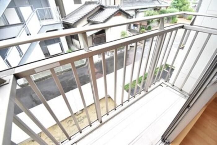 物件内観写真29　(バルコニー（２Ｆ）)