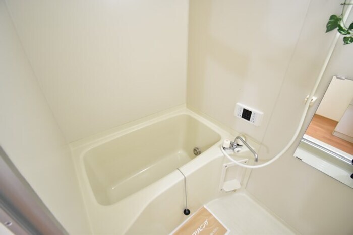 物件内観写真4　(浴室)