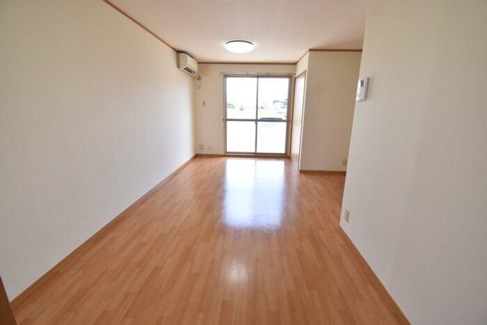 物件内観写真17　(ＬＤＫ１４．１帖)