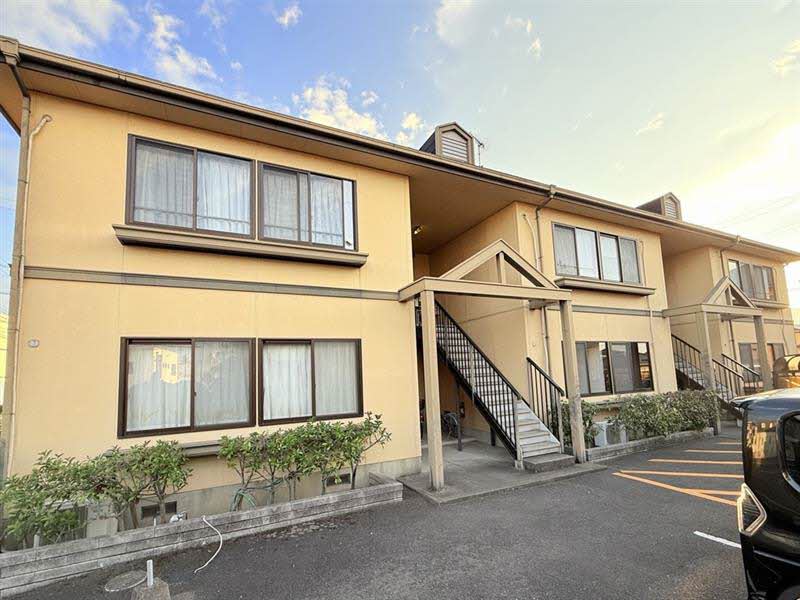 フレグランス円座 D棟