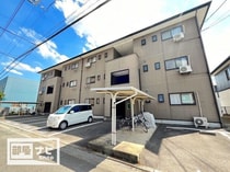 フォブール紅陽Ａの外観写真